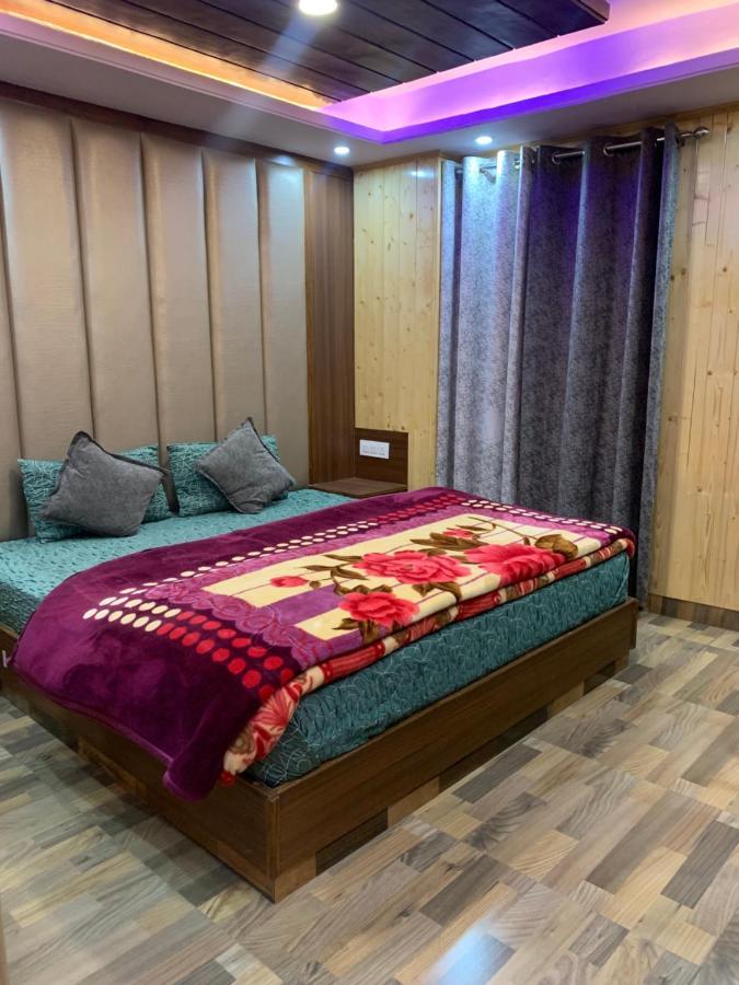 Valley Crown B&B Шимла Экстерьер фото