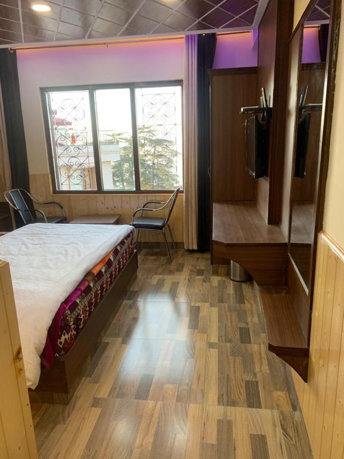 Valley Crown B&B Шимла Экстерьер фото